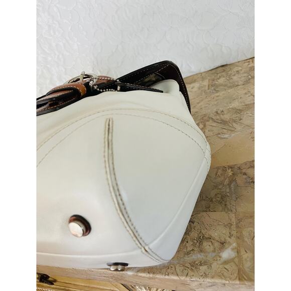 Coach Soho Hampton White/brown leather Flap Bag 9636 Satchel/Carryall - Picture 8 of 10